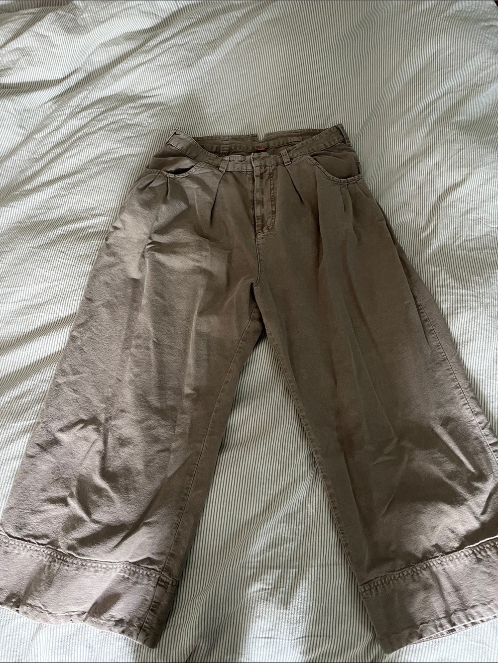 Free people Relaxed Wide-Leg women’s linen/cotton pants in Taupe